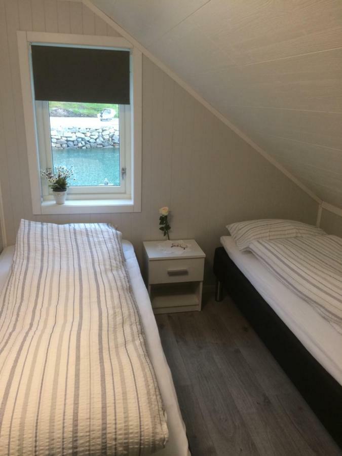 Luxurious Cabin By The Waterfront Leknes Εξωτερικό φωτογραφία