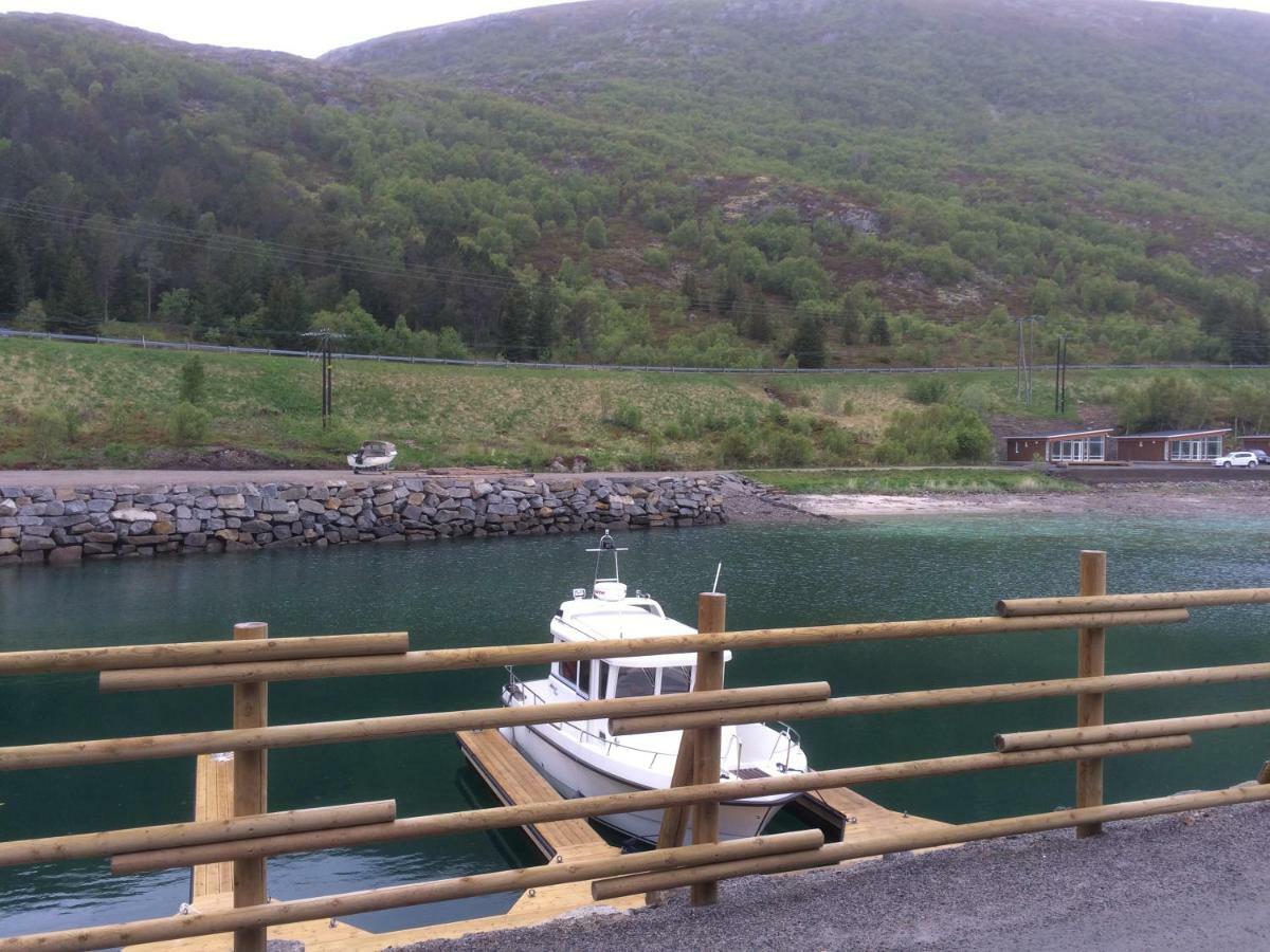 Luxurious Cabin By The Waterfront Leknes Εξωτερικό φωτογραφία